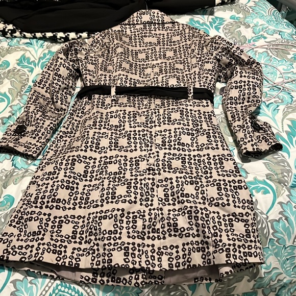 Womens Lapis Taupe & Black Belted Light Weight Trench Coat medium - Picture 5 of 12